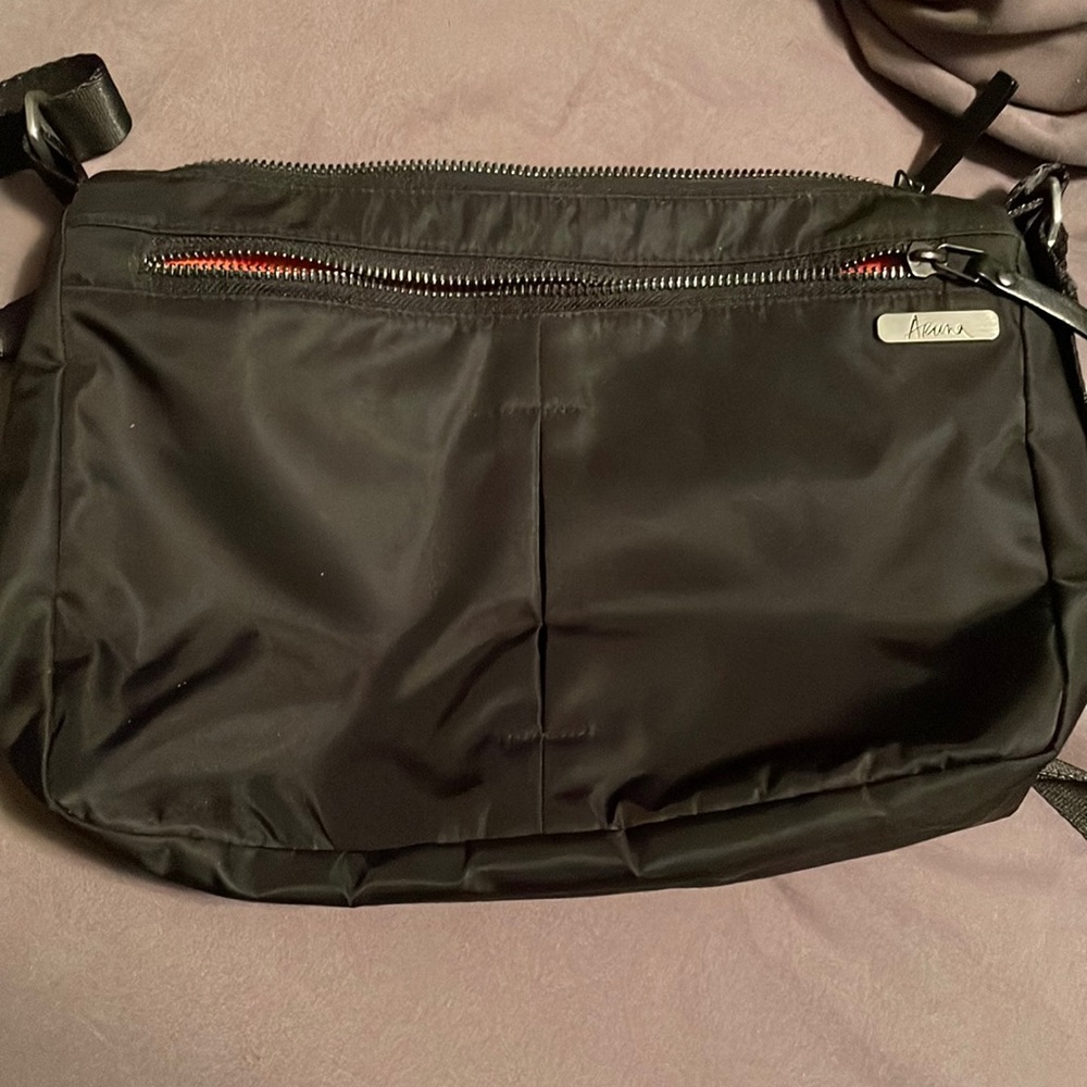 Aruna project crossbody